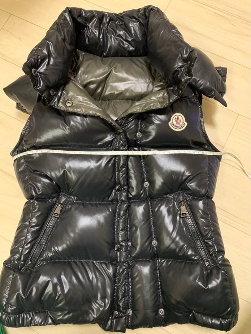 T-MUNE モンクレールブラック ダウンベスト フード付き　GALENE