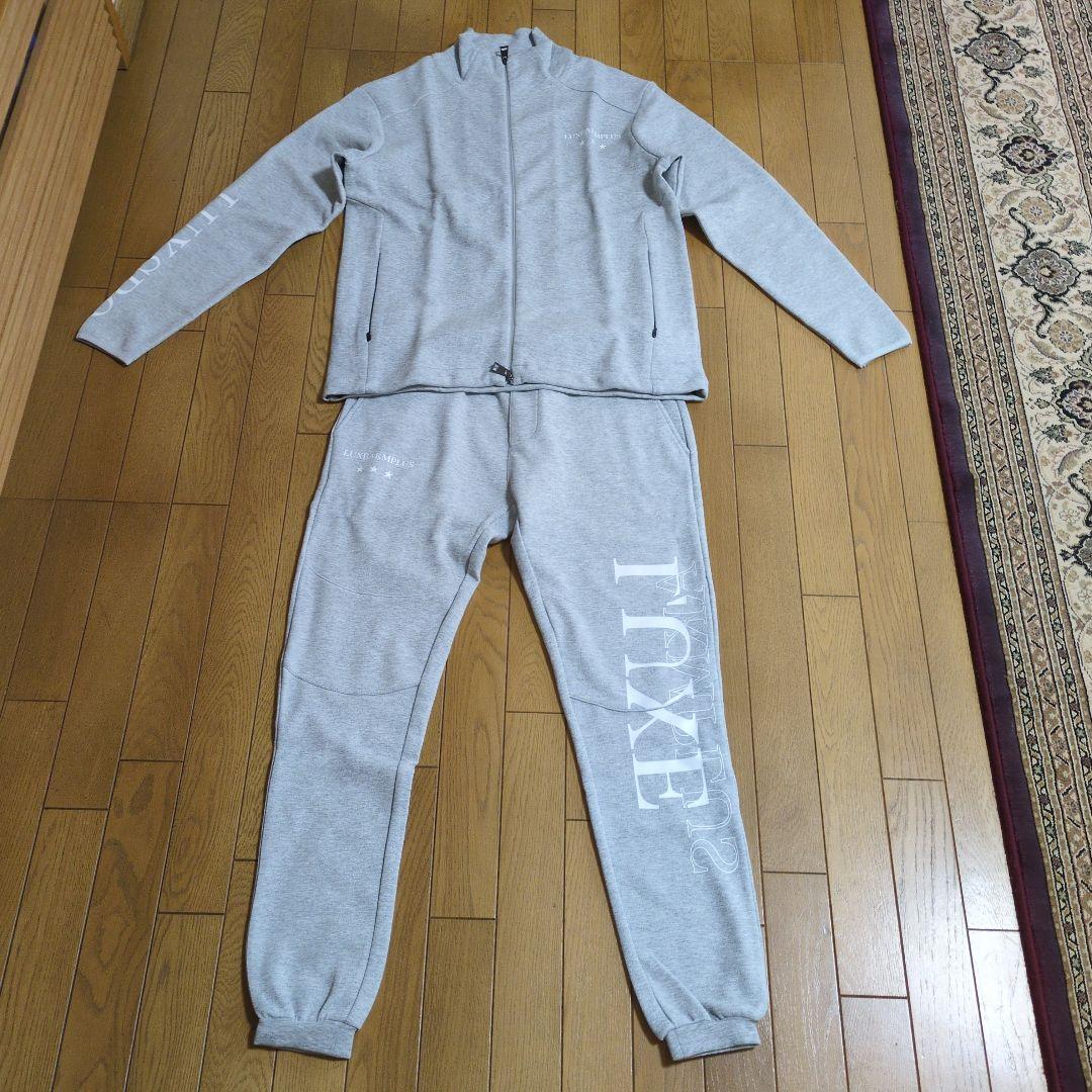 LUXEAKMPLUSスウェット上下 （リュクスエイケイエムプラス）