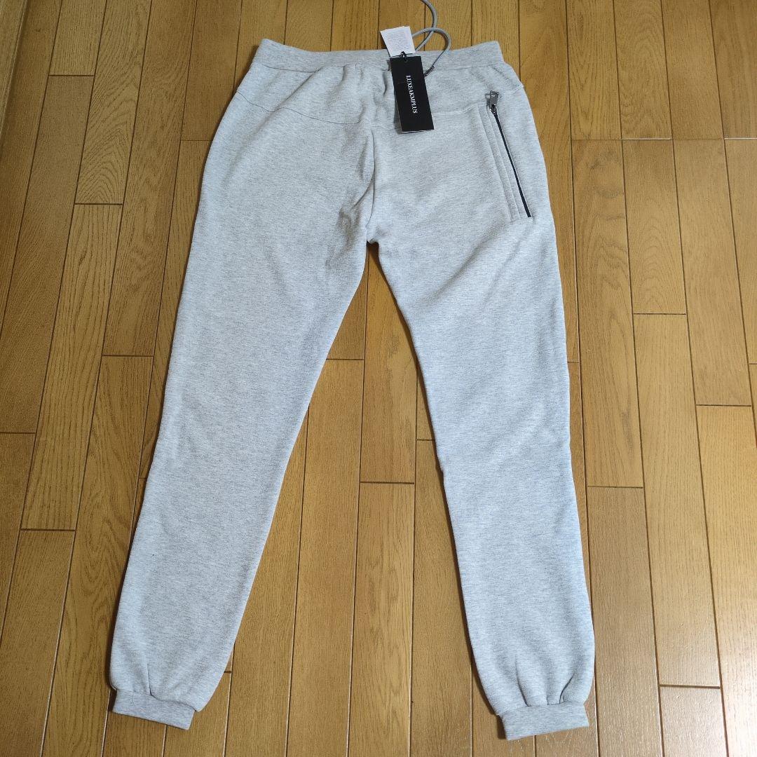 LUXEAKMPLUSスウェット上下 （リュクスエイケイエムプラス）