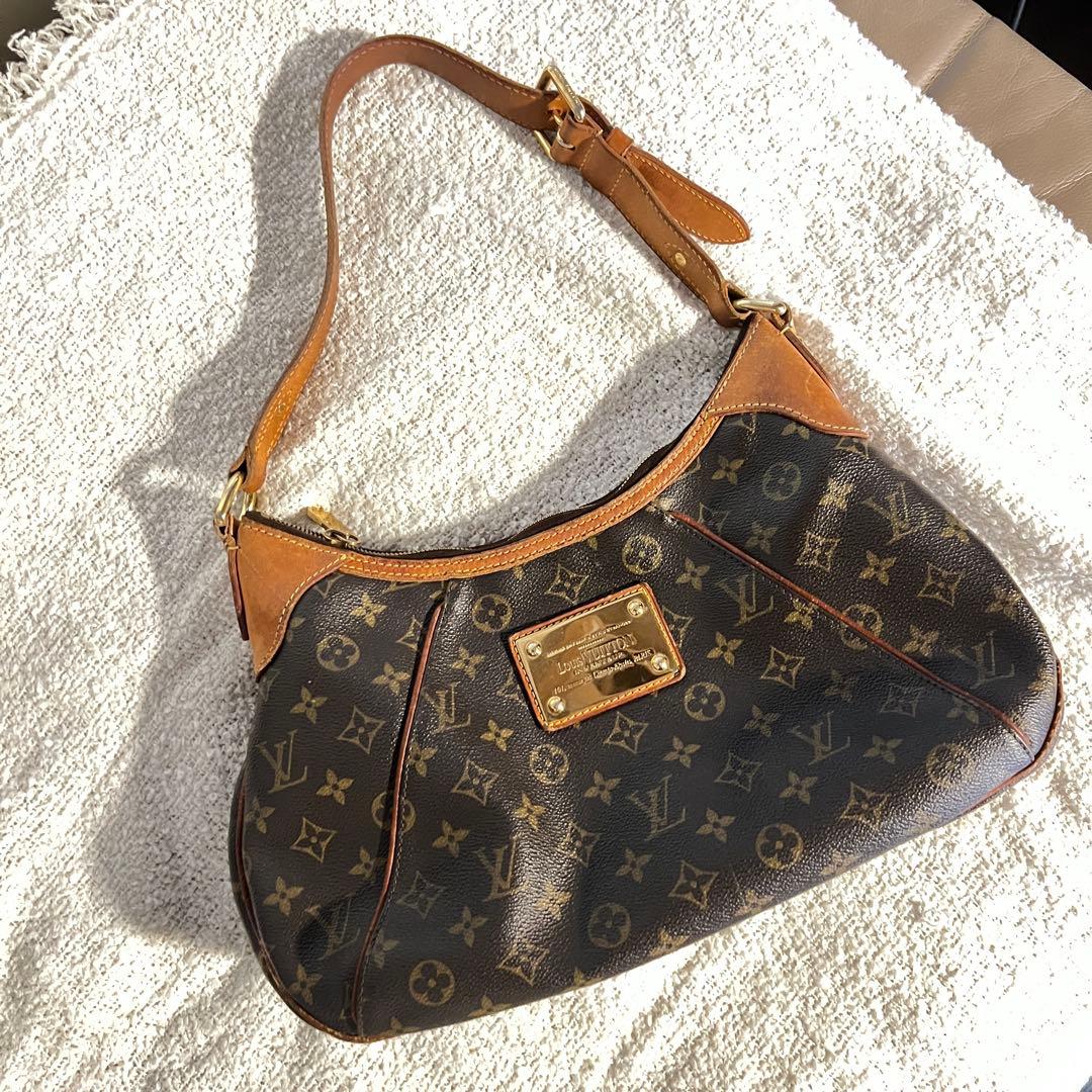 LOUIS VUITTON 「THAMES」ショルダーバッグ モノグラム
