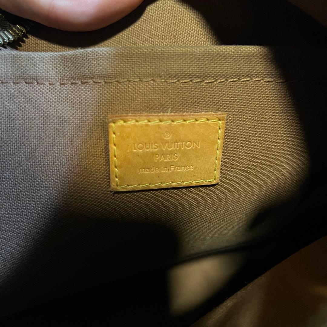 LOUIS VUITTON 「THAMES」ショルダーバッグ モノグラム