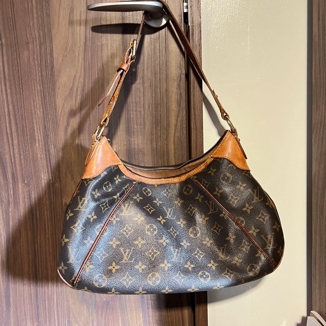 LOUIS VUITTON 「THAMES」ショルダーバッグ モノグラム