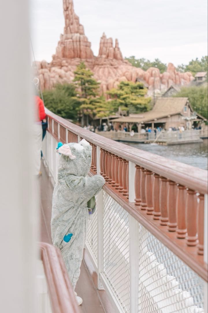 ジェラトーニ　着ぐるみ