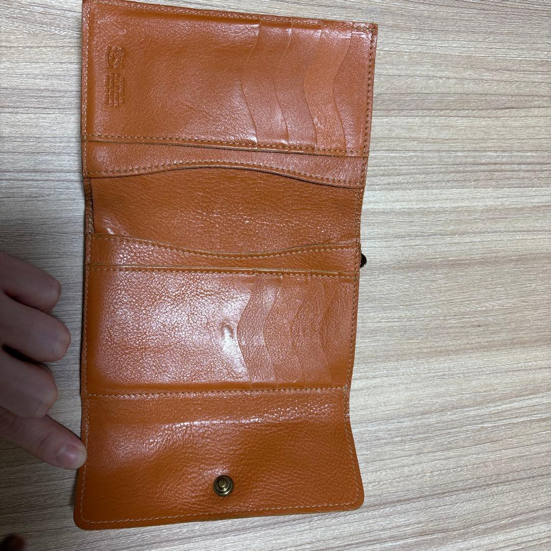 イルビゾンテ　三つ折り財布