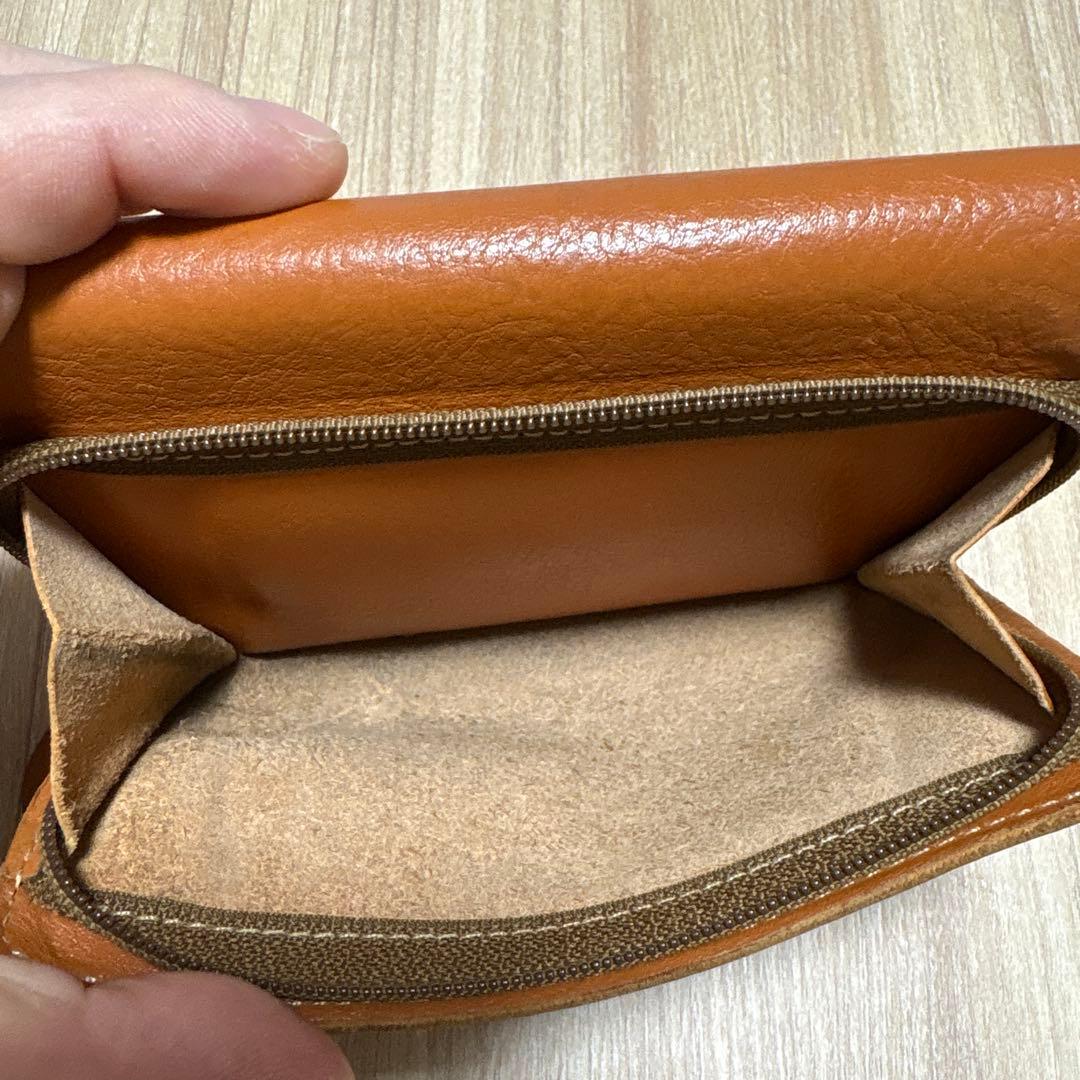イルビゾンテ　三つ折り財布