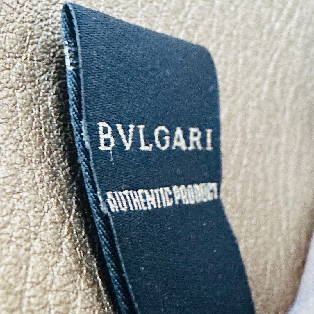 美品　希少　ブルガリ　ゴールド レザー 長財布　ロゴ　小物　ラウンド