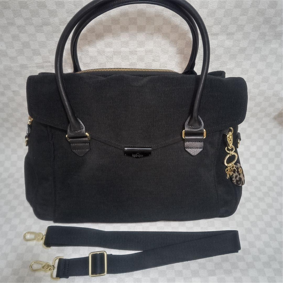 極美品【kipling】キャリーオン　2wayマルチポケットバッグ