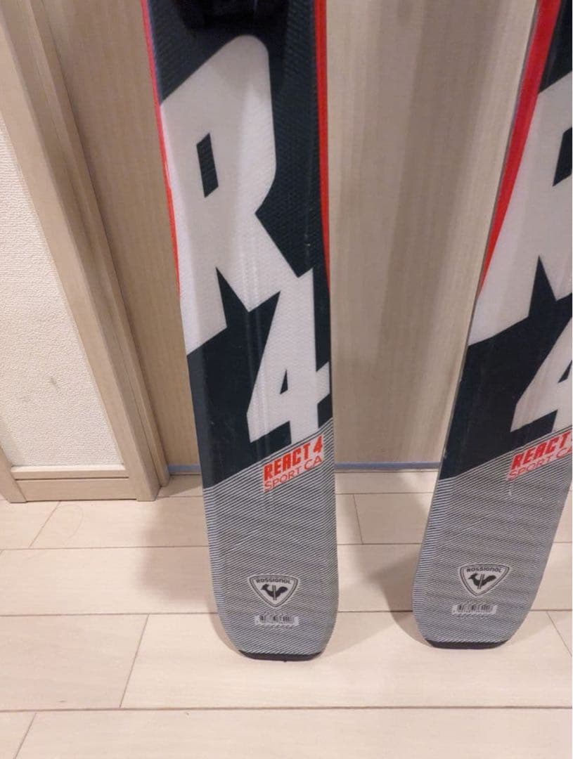 ROSSIGNOL REACT 4 SPORT CA スキーセット