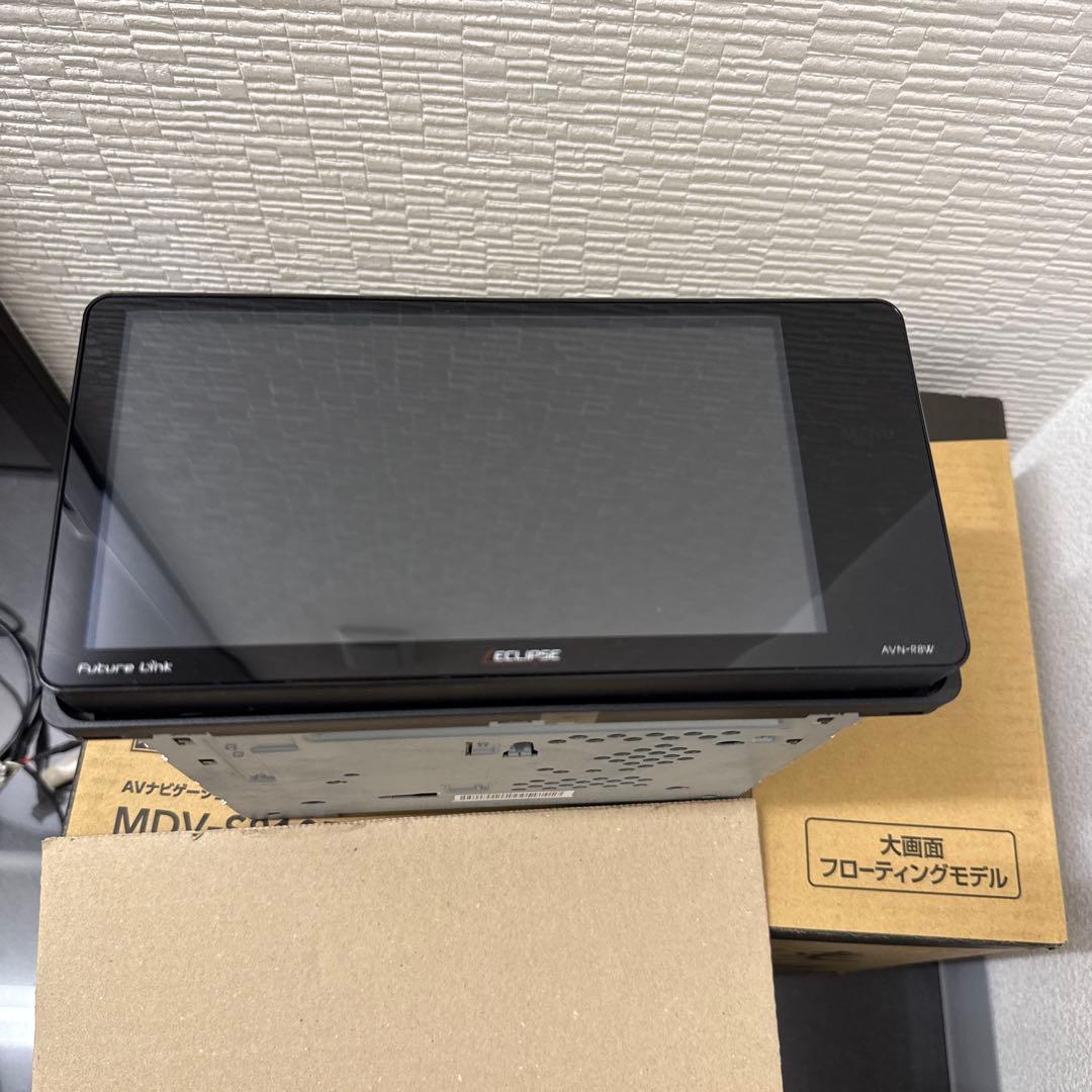ECLIPSE AVN-R8W カーナビ　中古品