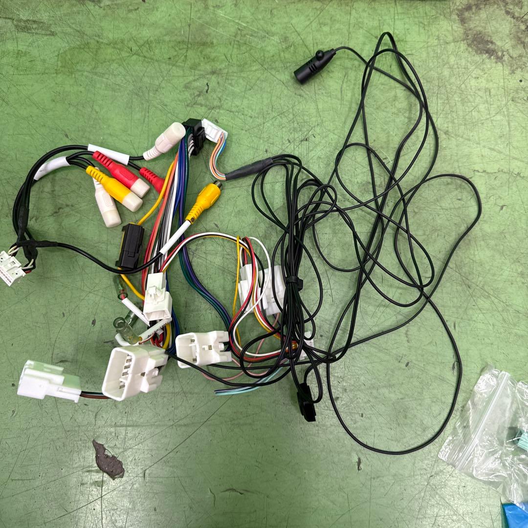 ECLIPSE AVN-R8W カーナビ　中古品