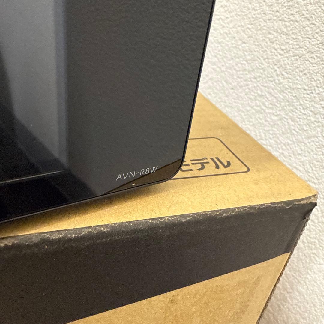 ECLIPSE AVN-R8W カーナビ　中古品