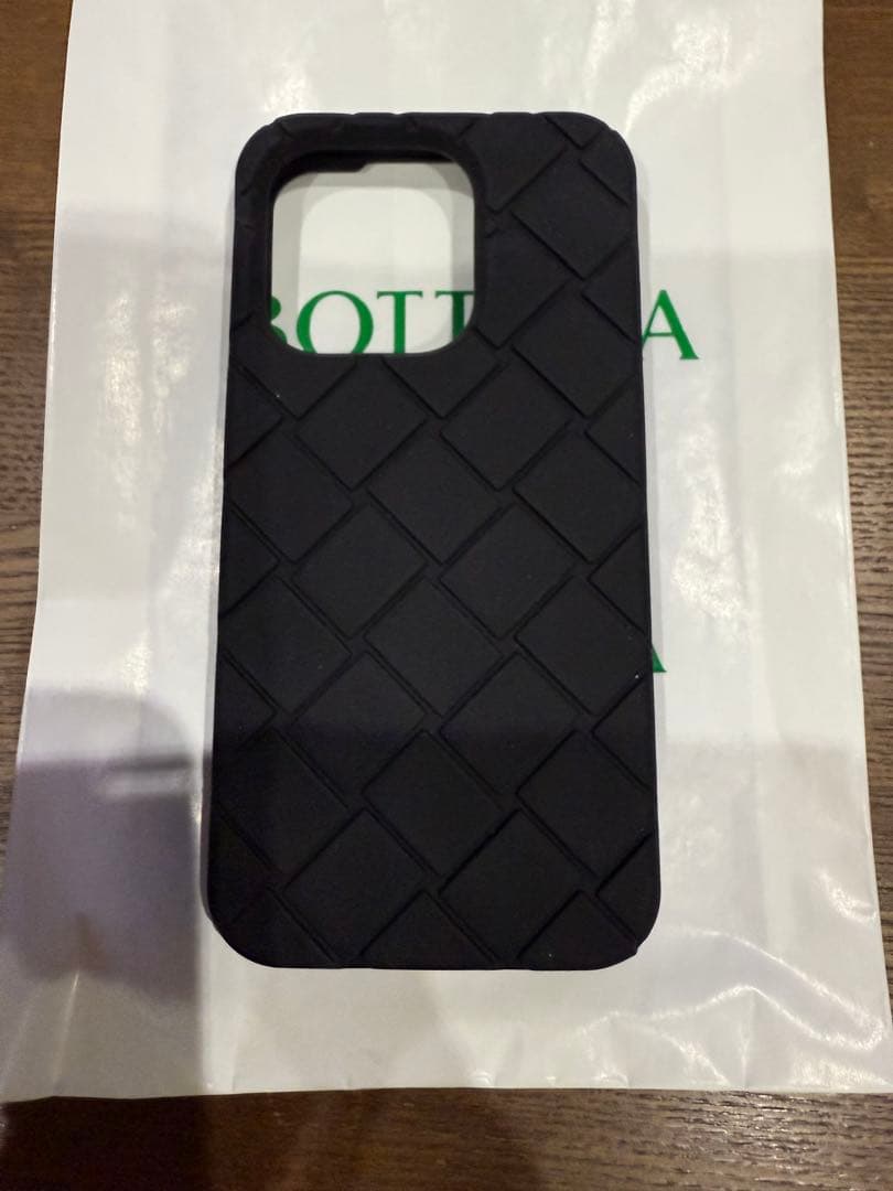 BOTTEGA VENETA iPhone15proケース黒 新品未使用品
