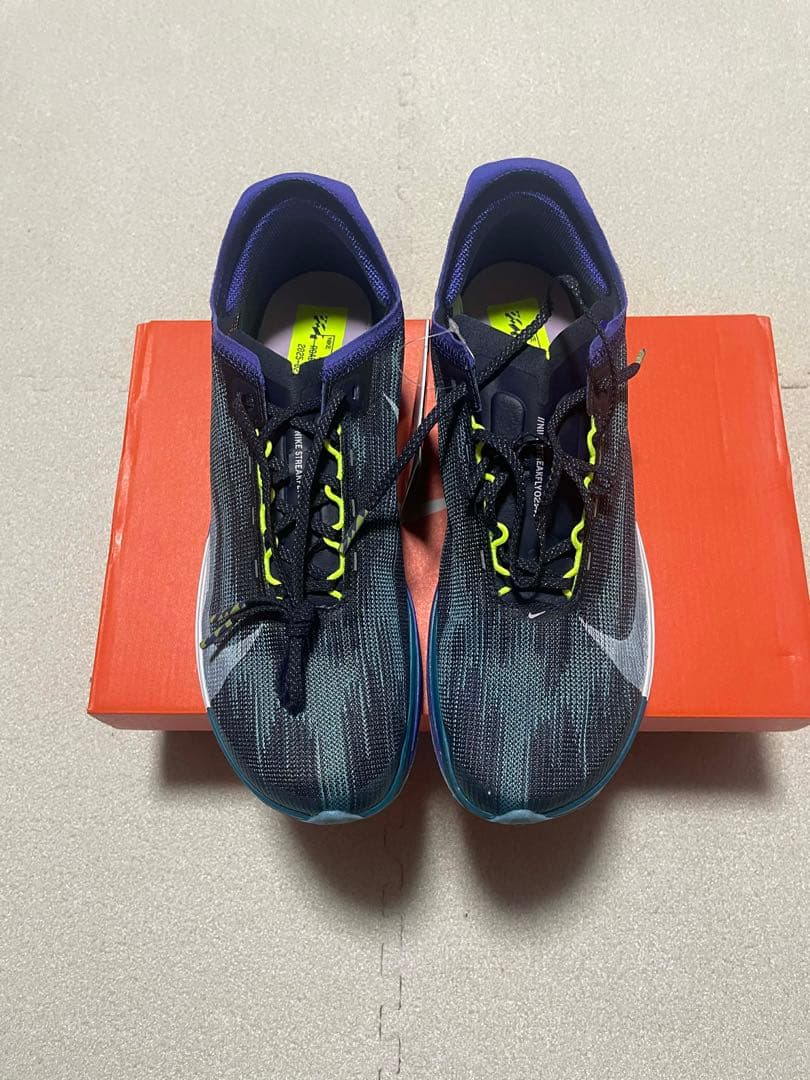 新品未使用 ナイキ ストリークフライ2 27cm