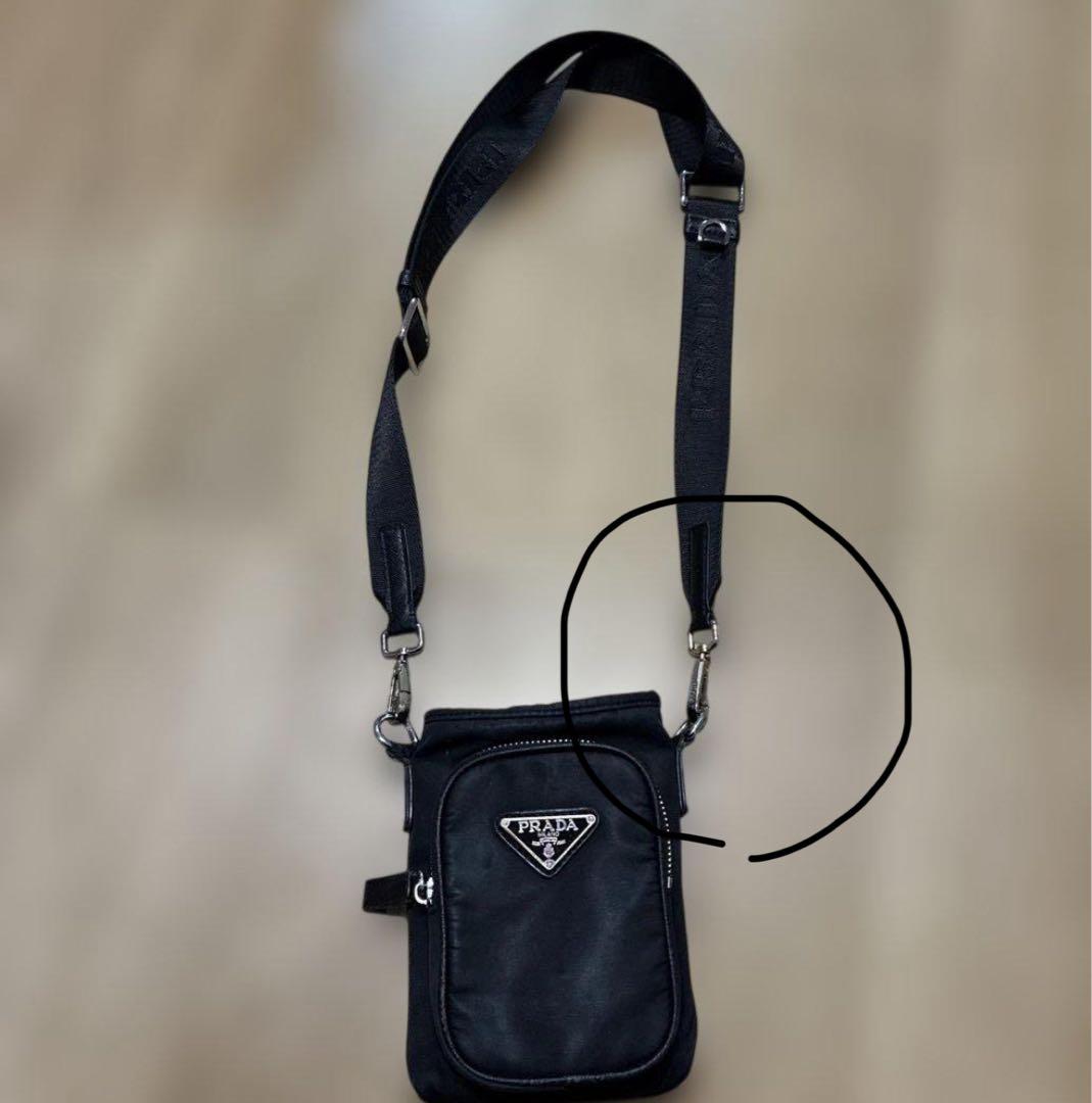 並行輸入品　プラダ　ショルダーバッグ