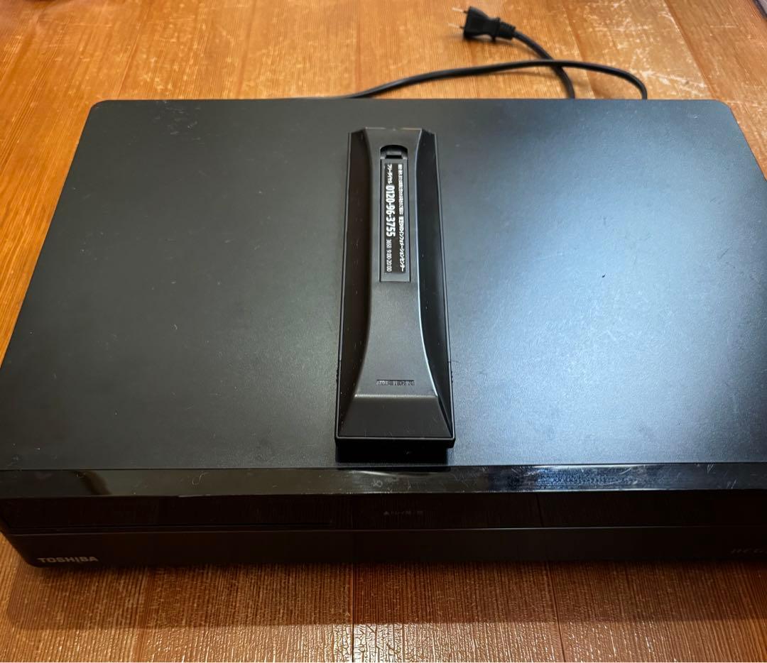 N*a様 東芝　REGZA タイムシフトサーバー　DBR-M590 ブルーレイレ