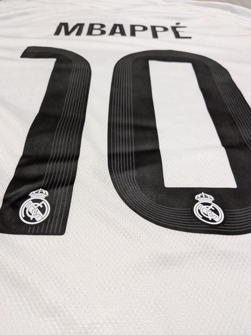レアル・マドリード　ムバッペ　　ユニフォーム