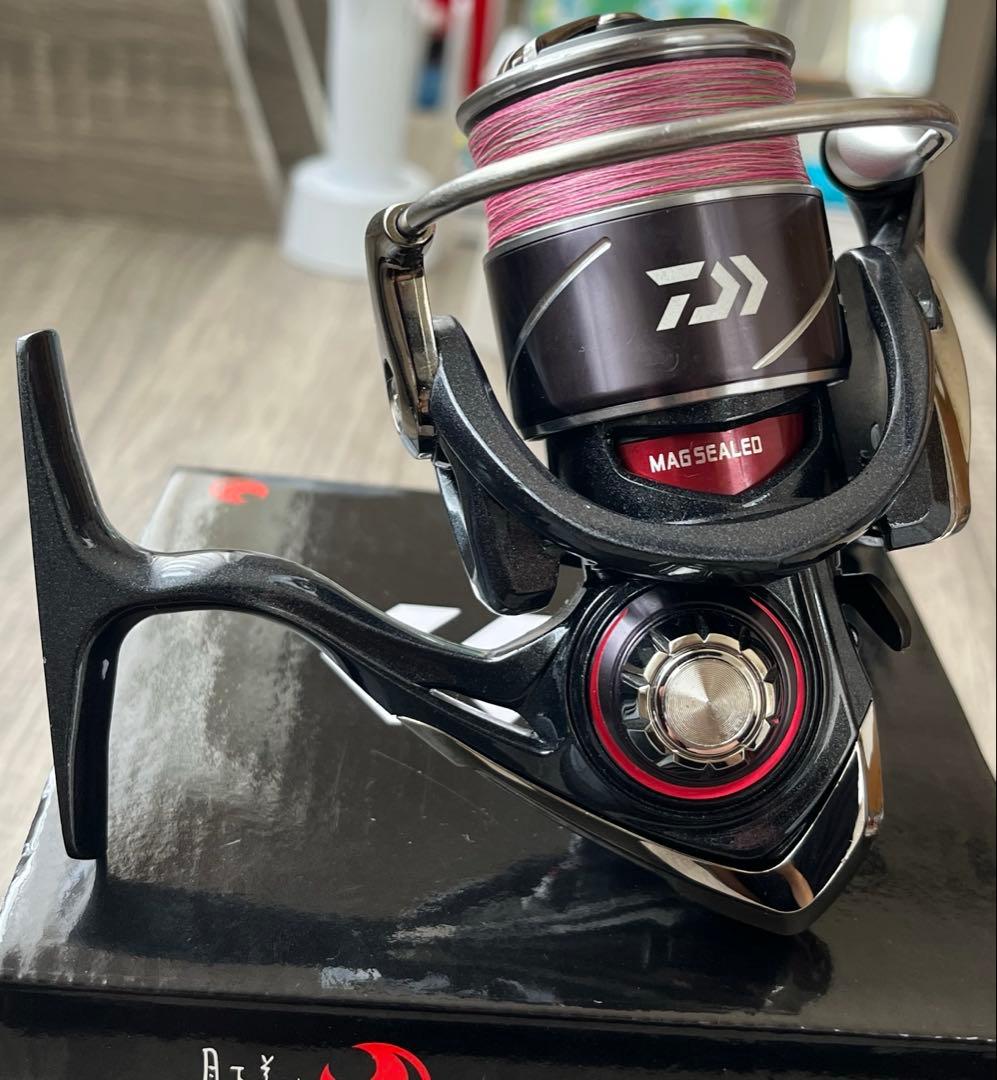 月下美人 2000S-P スピニングリール