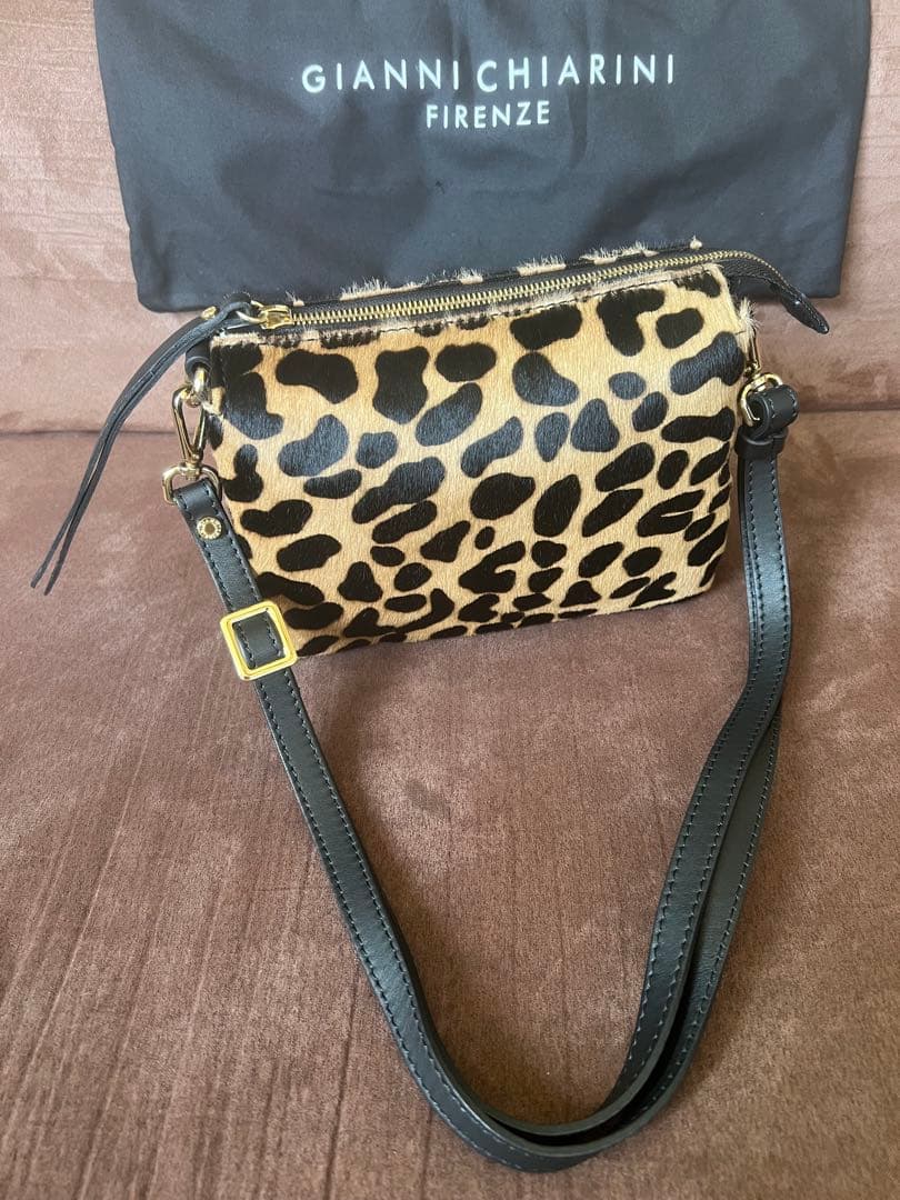 美品⭐️GIANNI CHIARINI ヒョウ柄✨ショルダーバッグ/ 2WAY