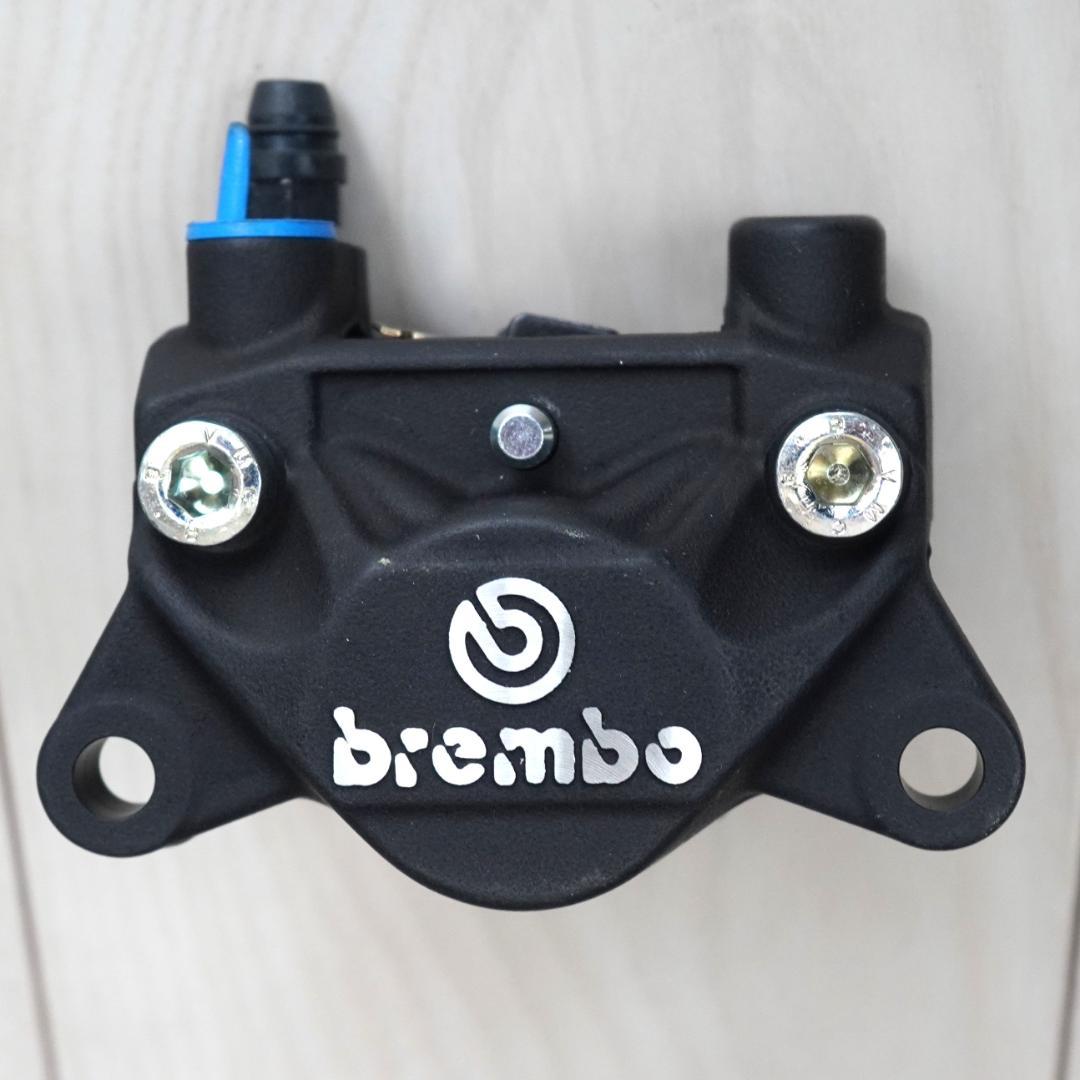 ブレンボ 2ピストンキャリパー リア用 黒2POT鋳造タイプ20.5161.51