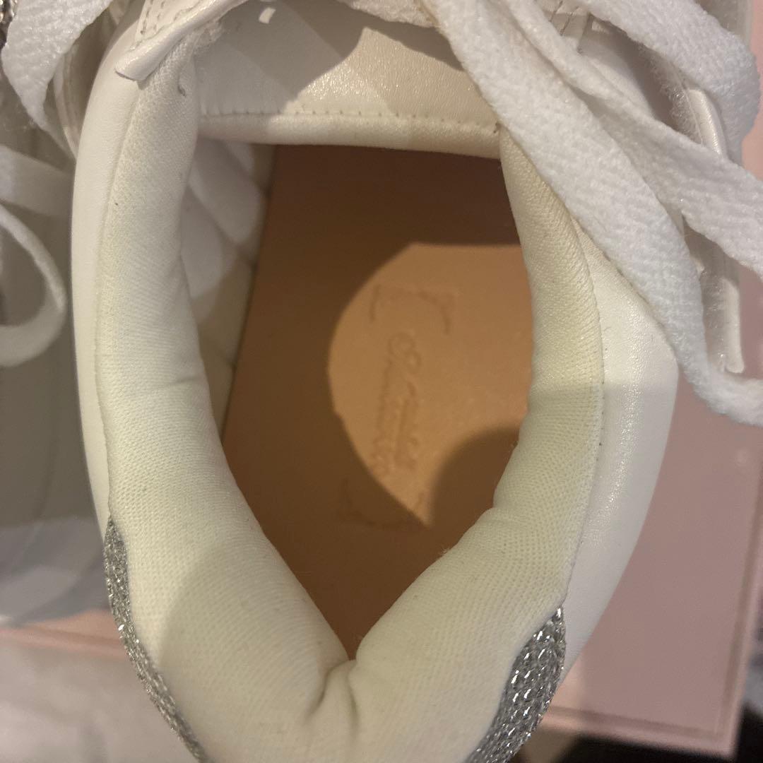 ミシェルマカロン ボリュームソールビジューベルトスニーカー　白