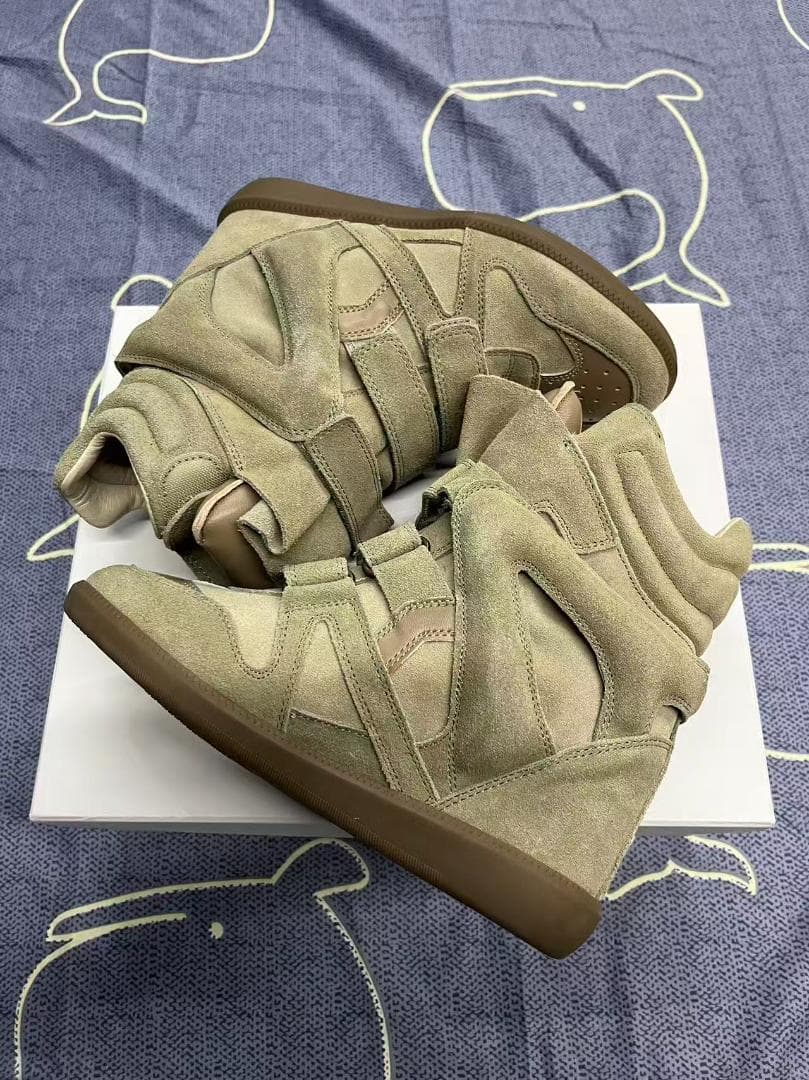 ISABEL MARANT ベージュ スエード ハイカットスニーカー