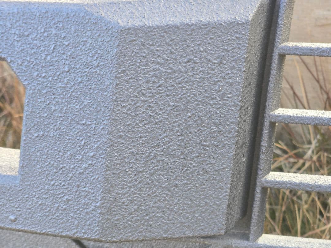 フォード　エクスプローラー　ラプターグリル