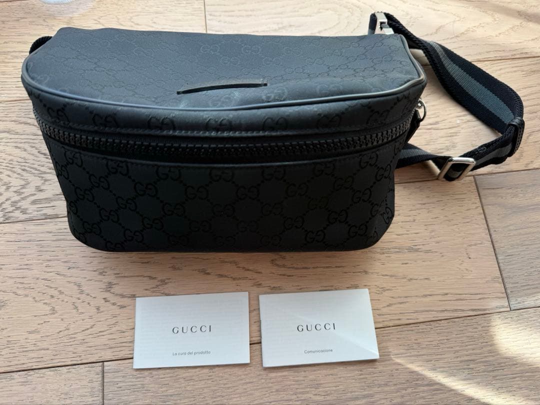 ぴ*き様 【正規品・超美品】GUCCI☆ボディバッグ GG