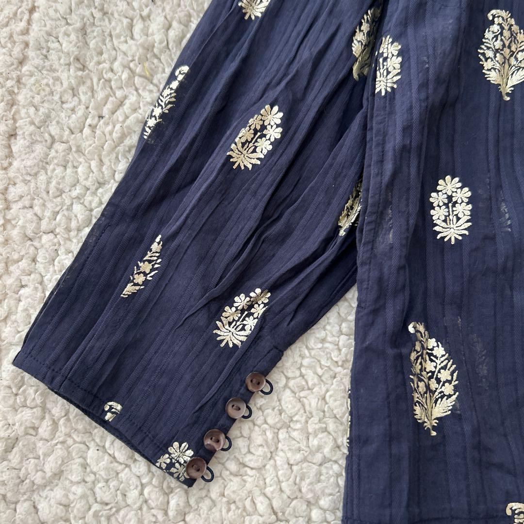 美品ne Quittez pasヌキテパ　箔プリントロングワンピース ネイビーM