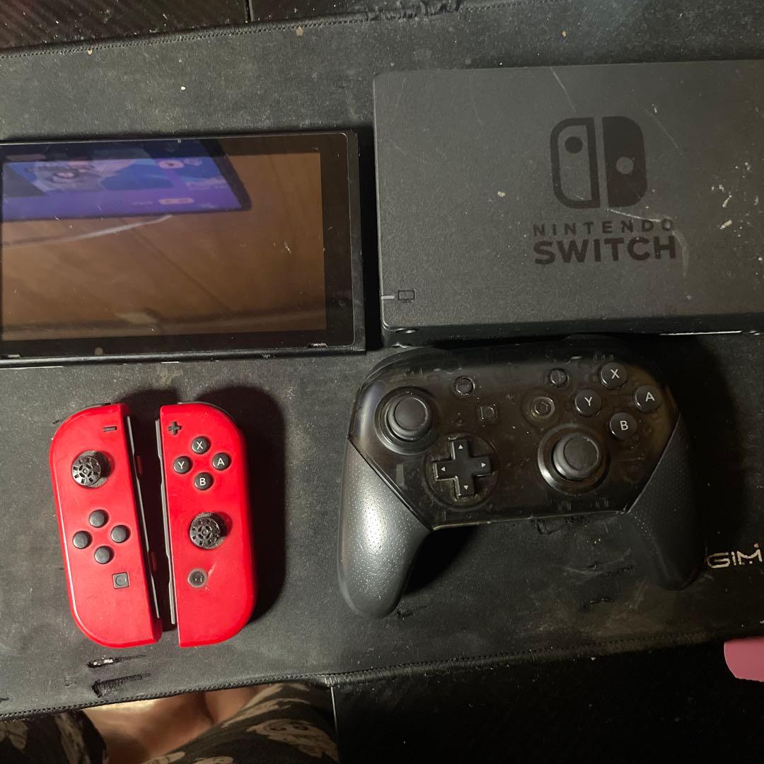 Nintendo Switch 本体 レッド Joy-Con