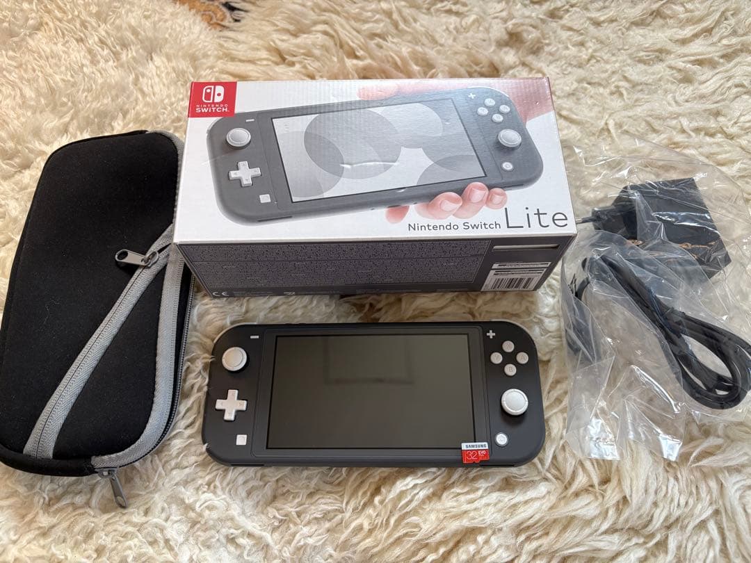 Nintendo Switch Lite グレー SDカード32GB