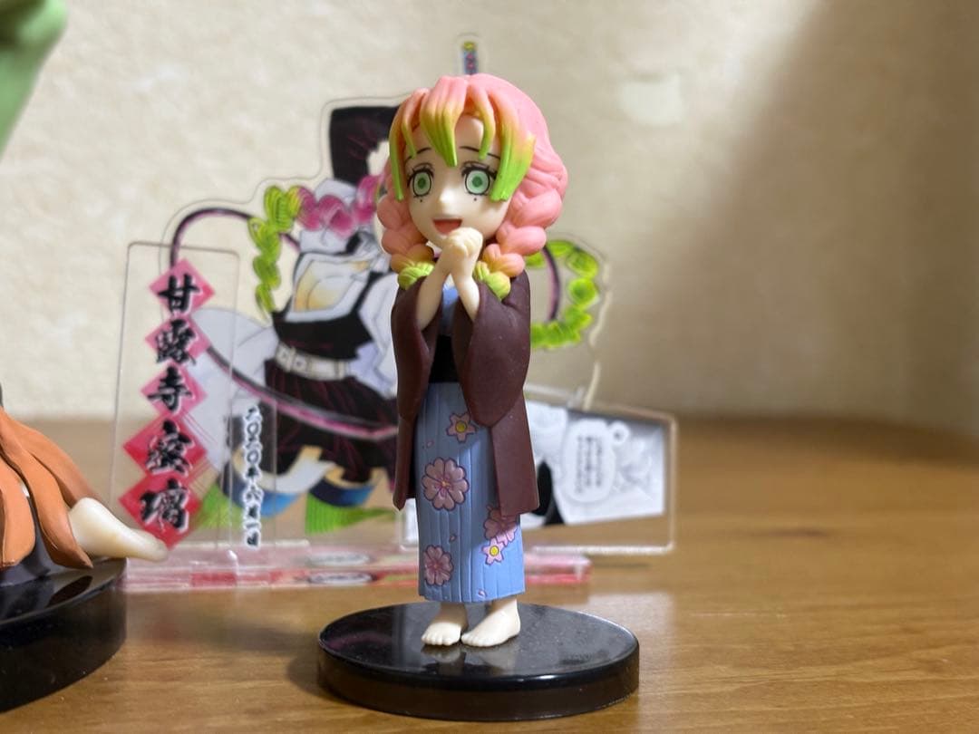 鬼滅の刃　甘露寺蜜璃フィギュアセット