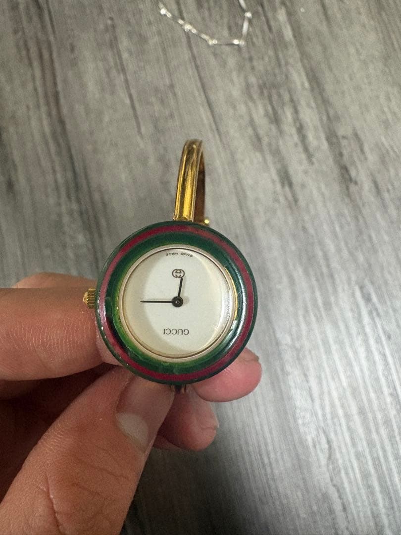 GUCCI アナログ腕時計 クォーツ式 グリーン・レッド