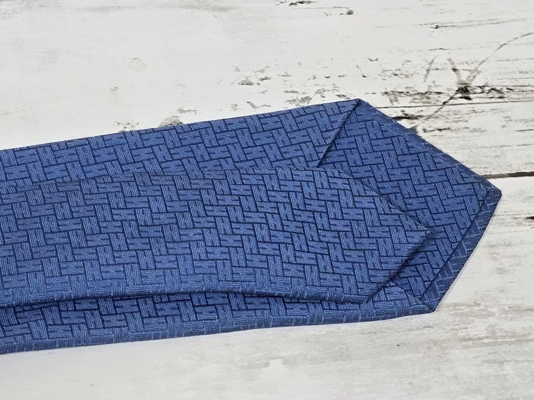 期間限定値下げエルメスHERMES H織りタイ ファソネ H030290T 05