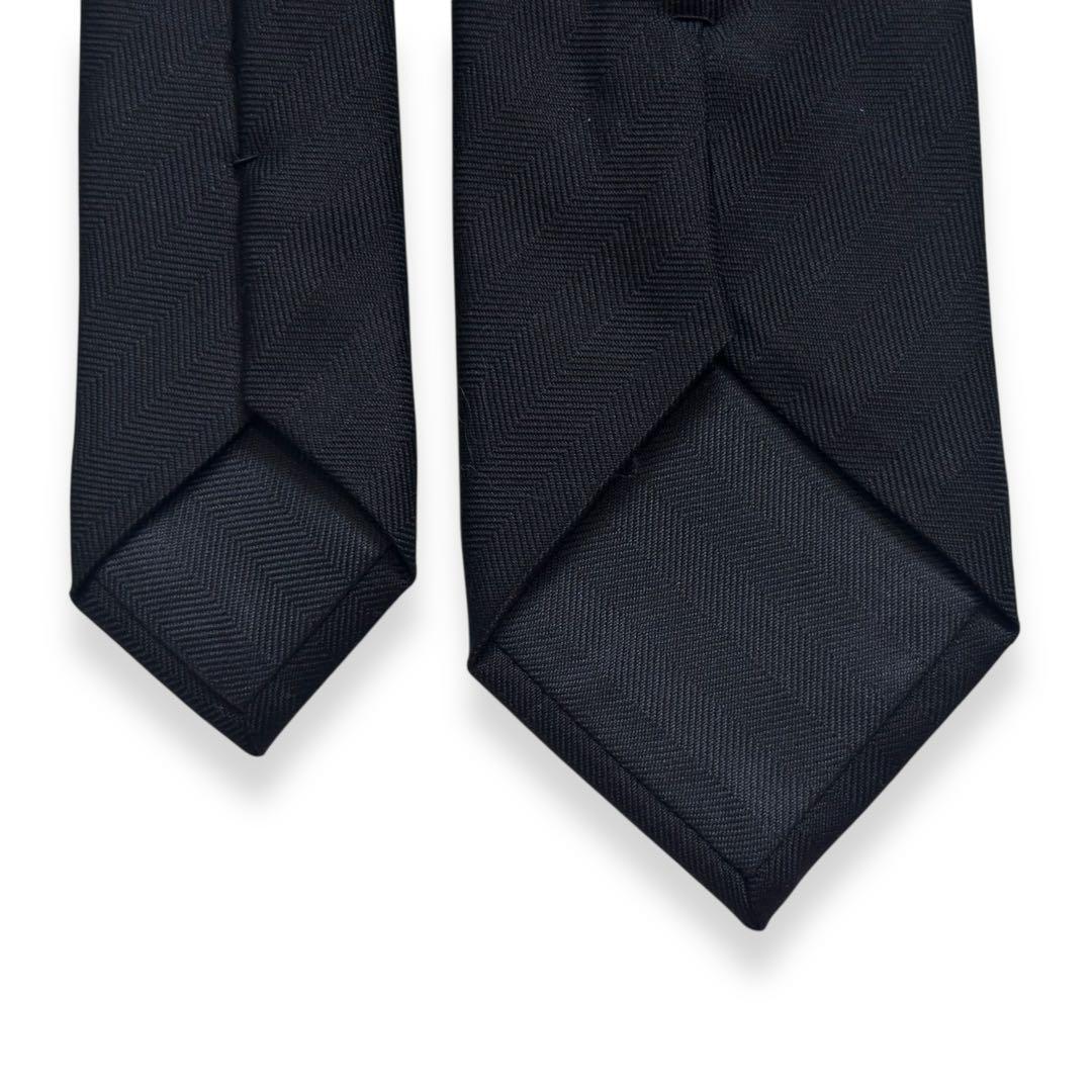 美品✨HERMES ネクタイ　エルメス　ツートン　ソリッド系　ナロータイ　無地