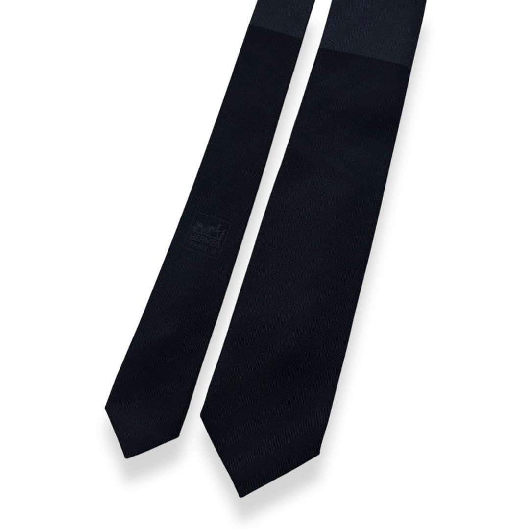 美品✨HERMES ネクタイ　エルメス　ツートン　ソリッド系　ナロータイ　無地