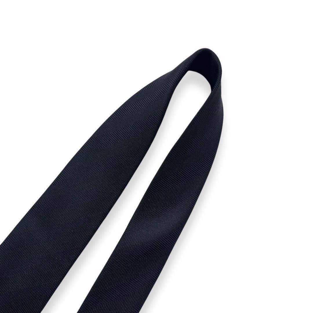 美品✨HERMES ネクタイ　エルメス　ツートン　ソリッド系　ナロータイ　無地