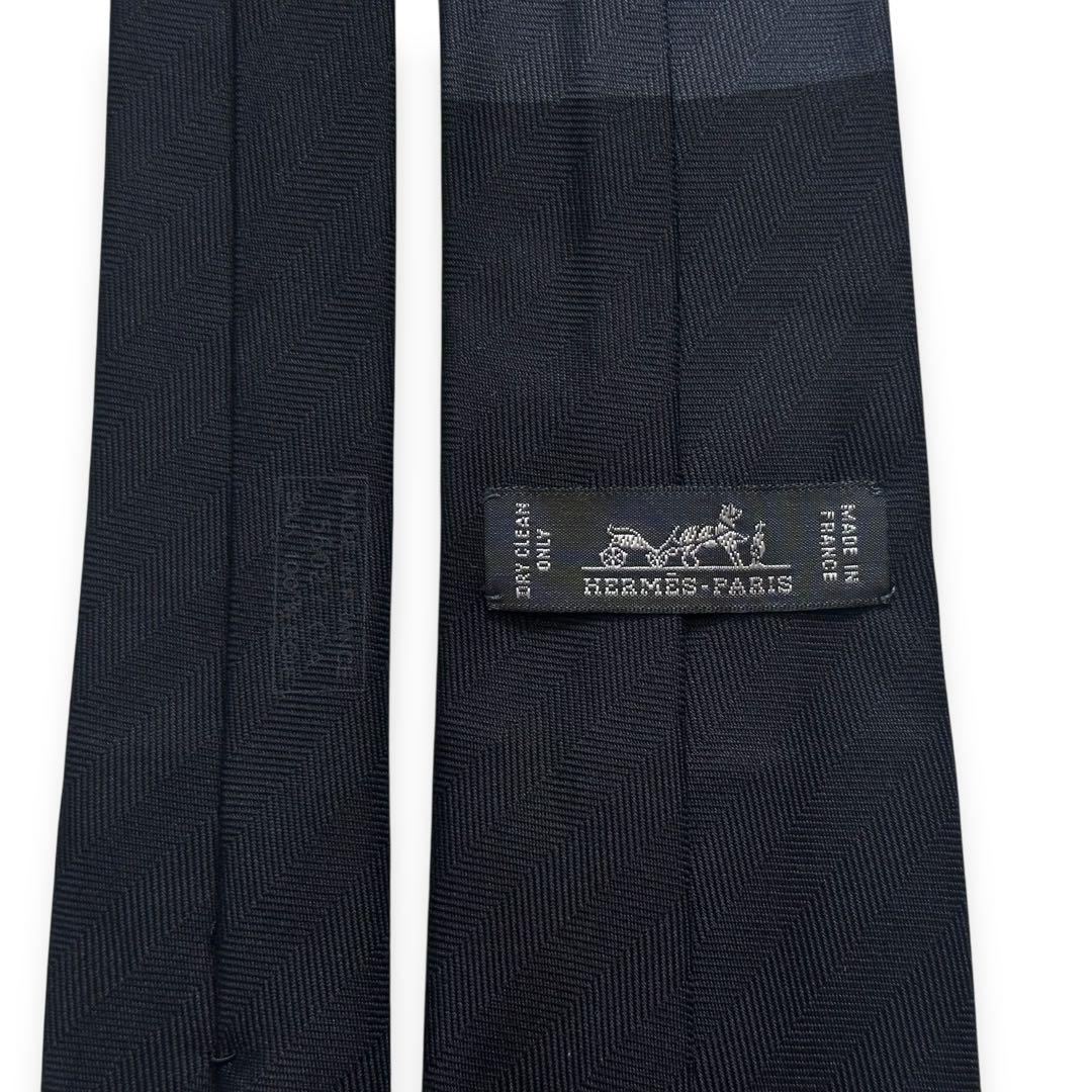 美品✨HERMES ネクタイ　エルメス　ツートン　ソリッド系　ナロータイ　無地