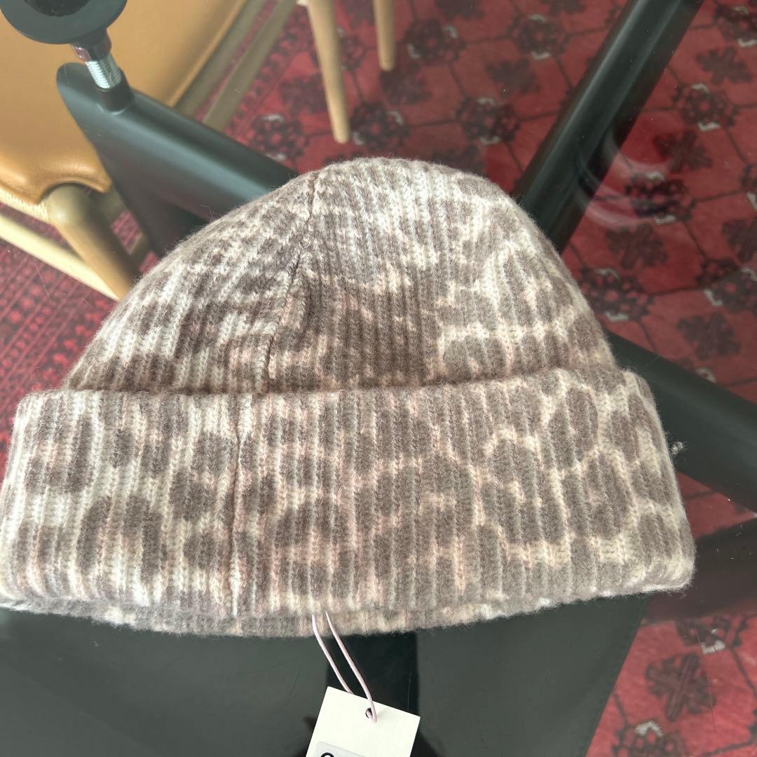 GANNI ヒョウ柄 ニット帽