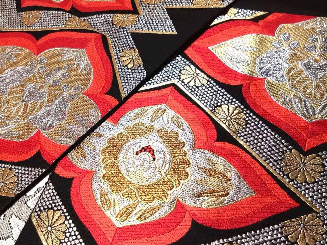 B233■豪華刺繍黒地正絹袋帯10本まとめ売り■着物/振袖/リメイク/バッグ■