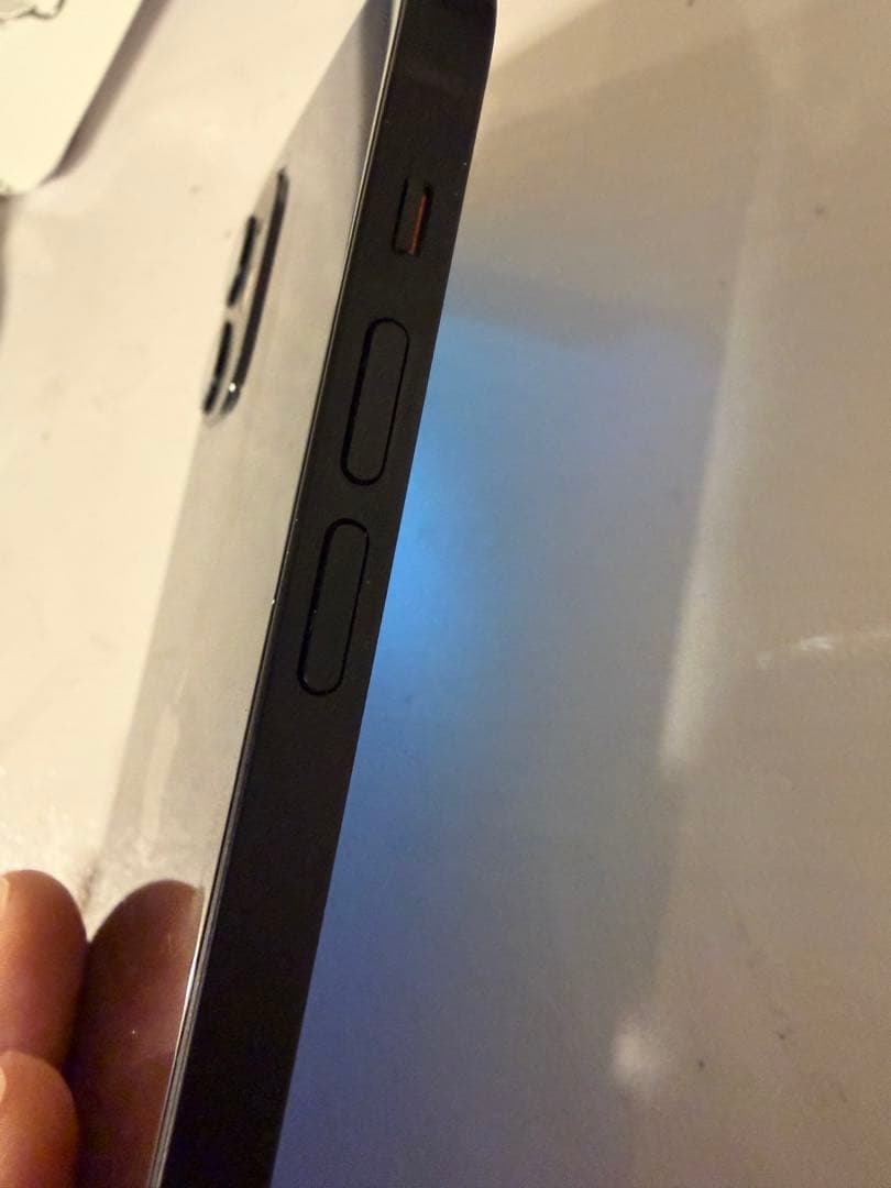 iPhone 12 ブラック64GB 【バッテリー77%】本体 充電ケーブル付き