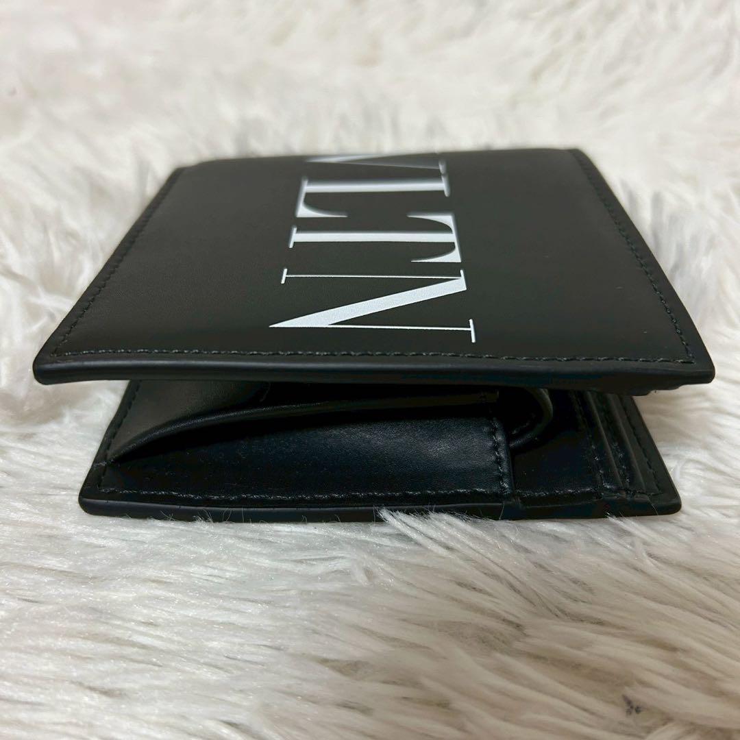 未使用級✨VALENTINO ヴァレンティノ 二つ折財布 ブラック