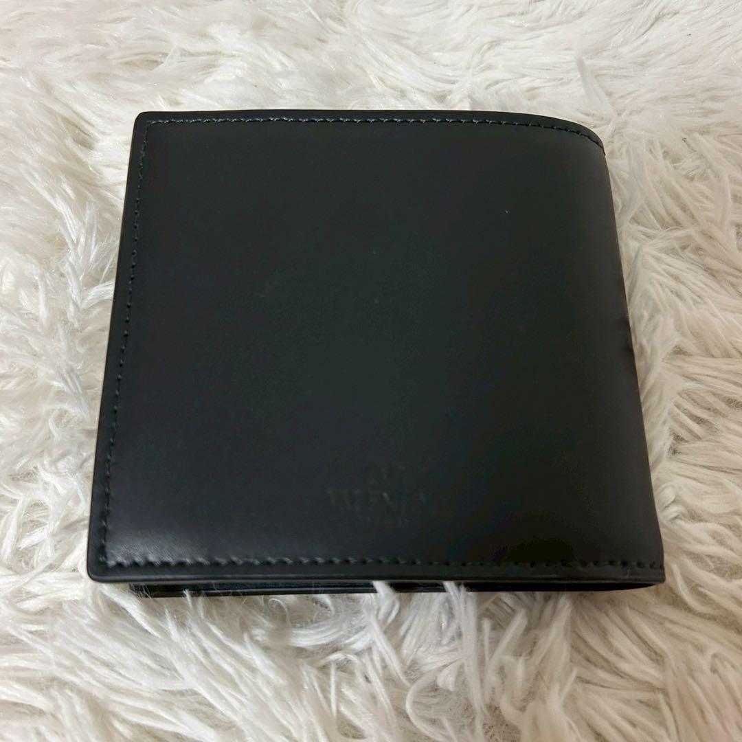 未使用級✨VALENTINO ヴァレンティノ 二つ折財布 ブラック