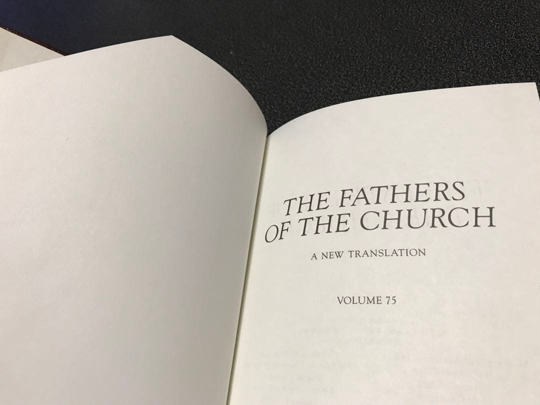超レア エラー洋書　the fathers of the church ST