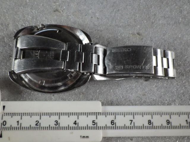 S*y様 1970年製　セイコー　５スポーツ　自動巻き　21石　7019-600