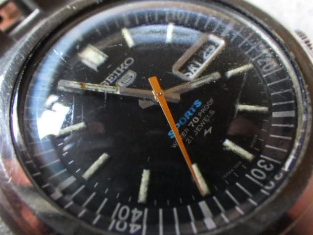 S*y様 1970年製　セイコー　５スポーツ　自動巻き　21石　7019-600