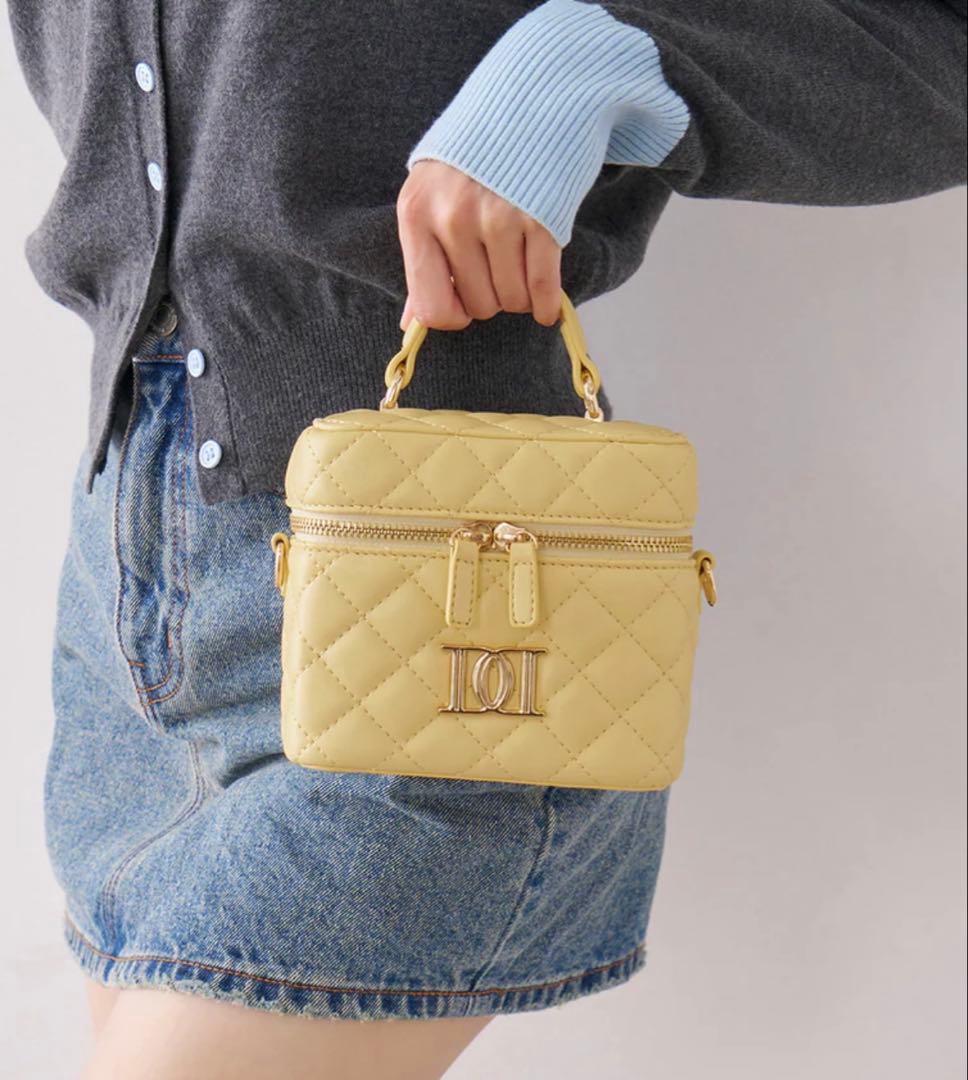 【ゴールドパーツ】キルティングスクエアミニバッグ YEL