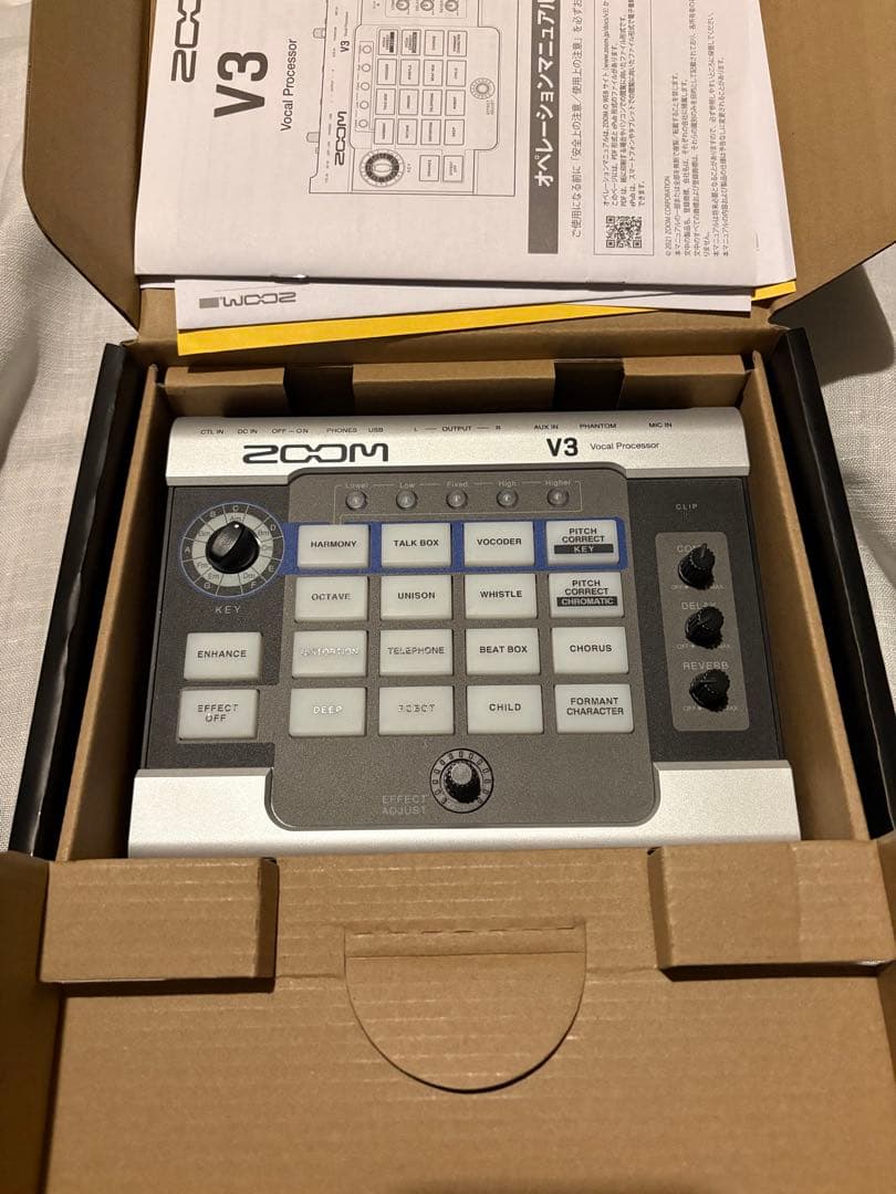 Zoom V3 vocal processor ボーカルエフェクター