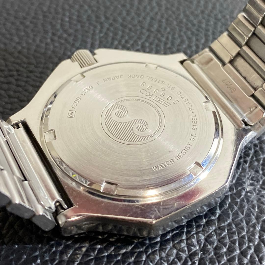 R*3様 ジャンク SEIKO セイコー SQ sports 100 8123-