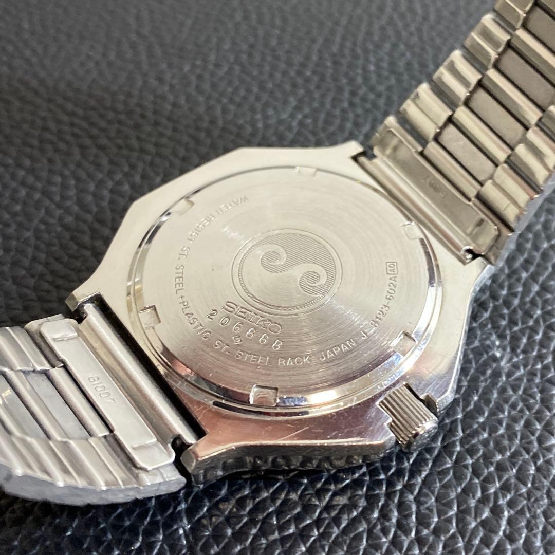 R*3様 ジャンク SEIKO セイコー SQ sports 100 8123-