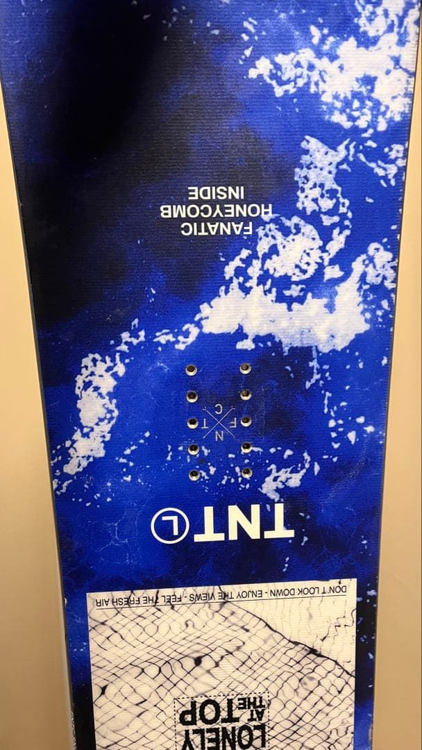 FNTC TNTL 153cm 23-24 モデル スノーボード 板 グラトリ